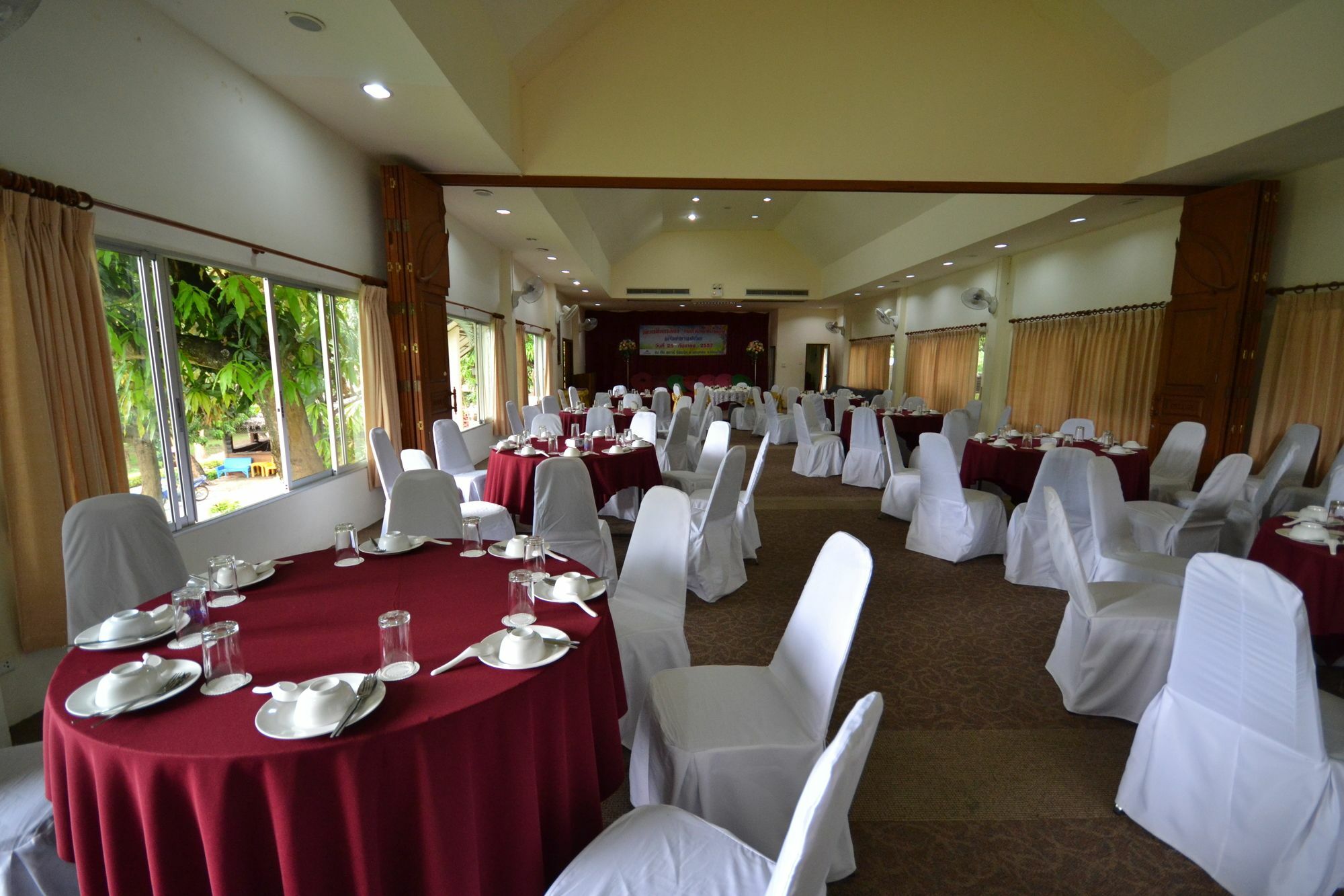 Touch Star Resort - Doi Inthanon Chom Thong Exterior foto